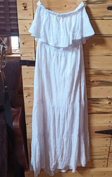 Michael Kors halter tiered maxi dress - Picture 4 of 5